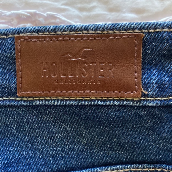 Hollister High Rise Denim Skirt (Vintage Stretch) - Picture 3 of 4